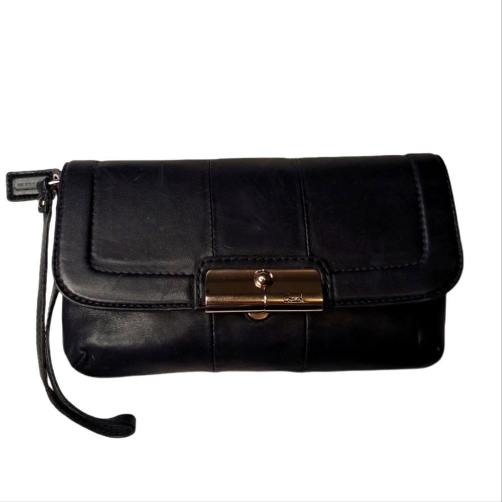 Coach vintage kristin wristsle/clutch aged leather silk black size small